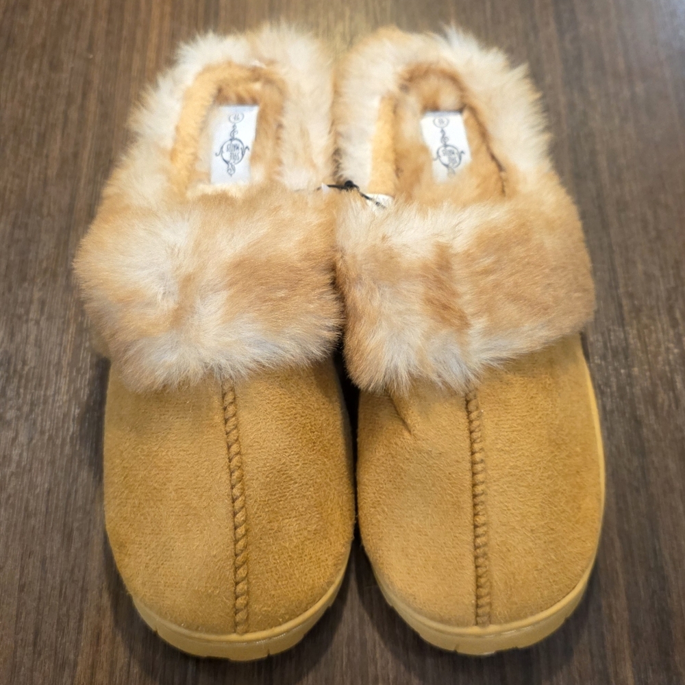 Brand New Women's Solemate Slippers
